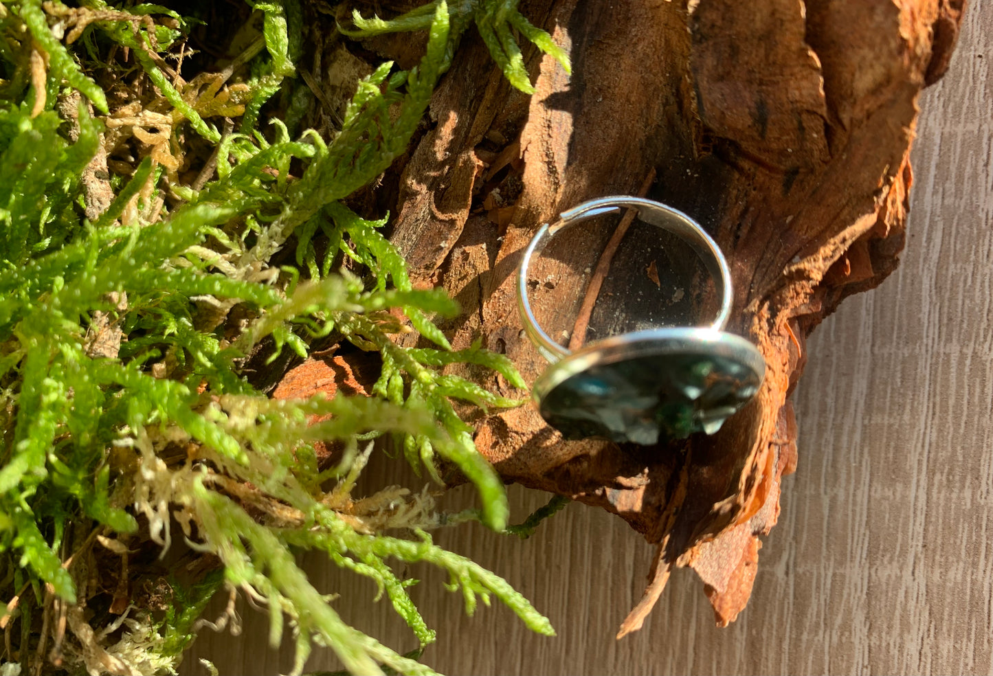 Orgonit - Ring mit Heilsteinen / Apatit / Fuchsit